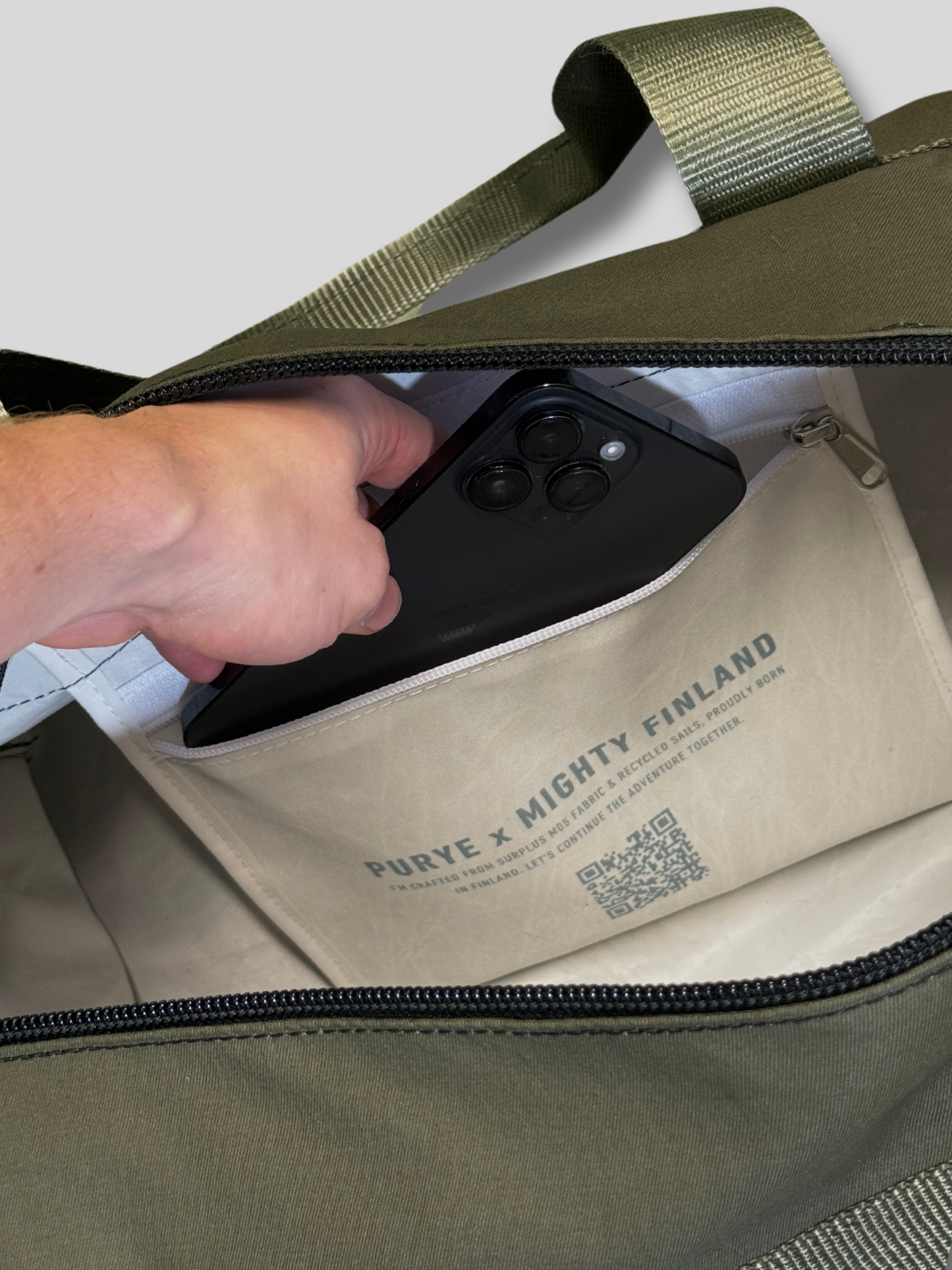 PURYE x Mighty Finland: Weekend Bag Olive-Night