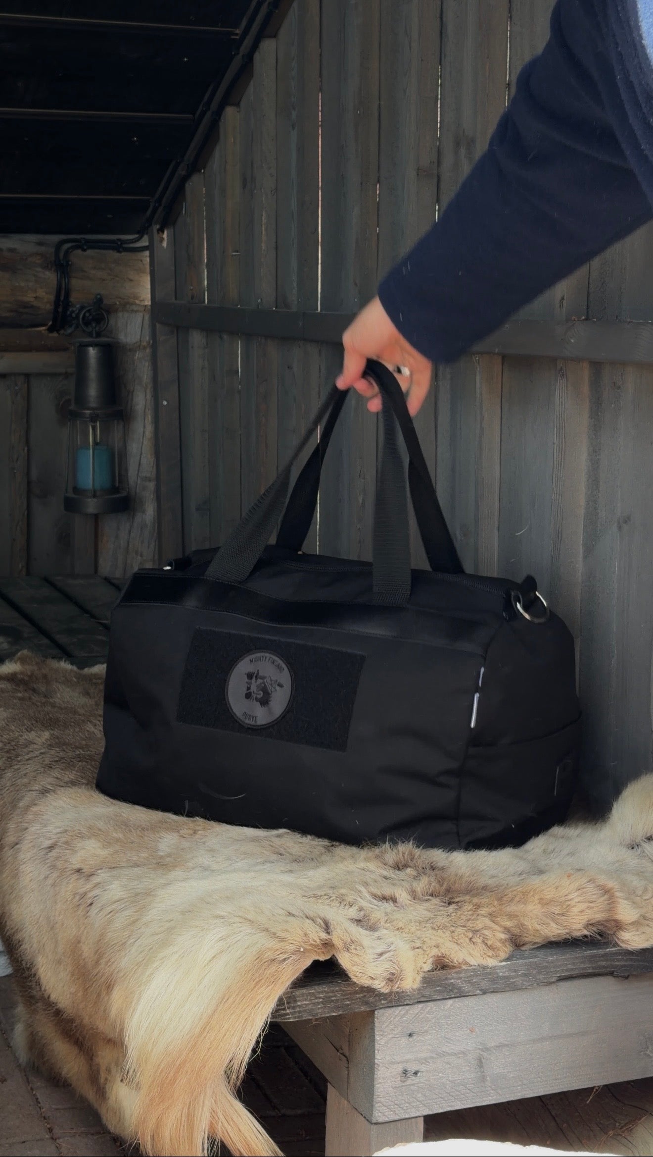 PURYE x Mighty Finland: Viikonloppukassi Black Edition