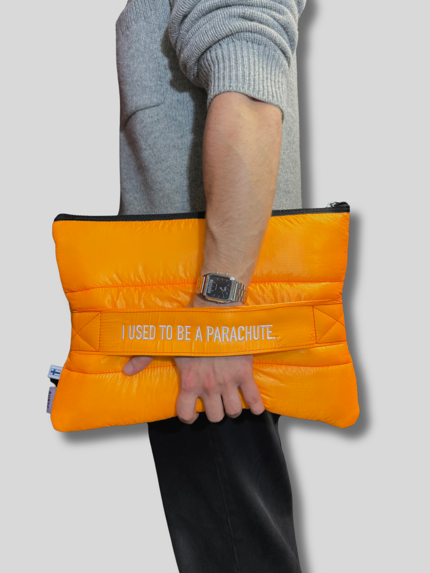 Laptop Sleeve (Recycled parachutes)