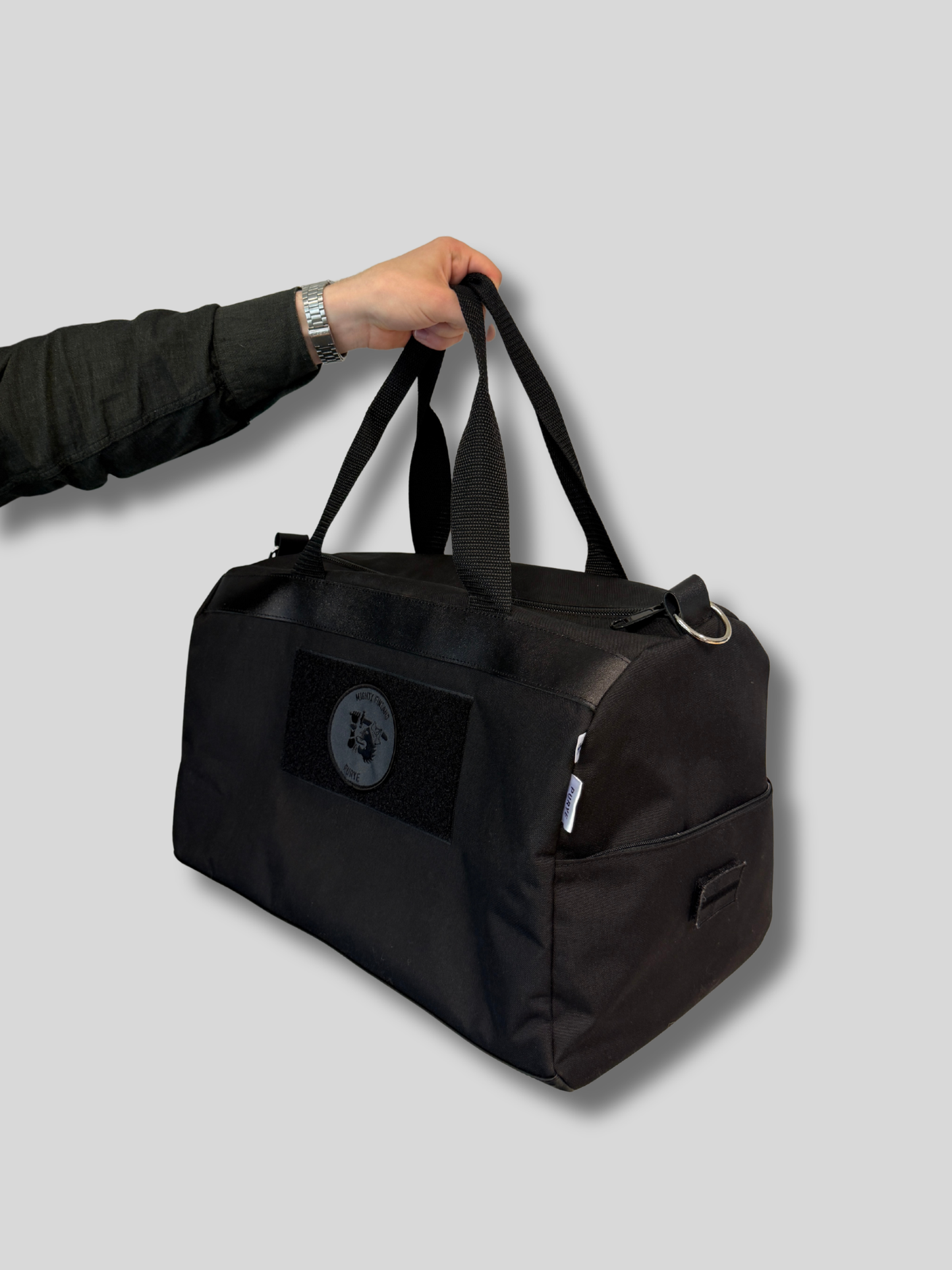 PURYE x Mighty Finland: Viikonloppukassi Black Edition