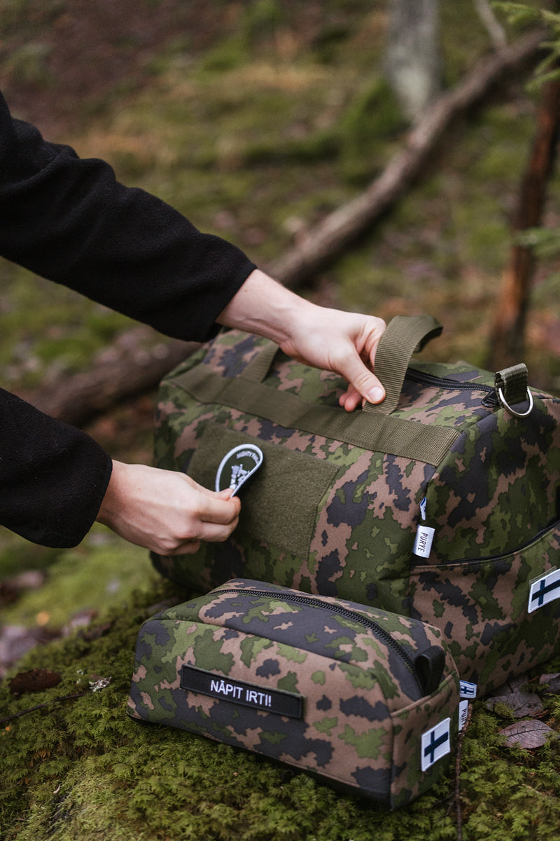 PURYE x Mighty Finland: Viikonloppukassi (M05)